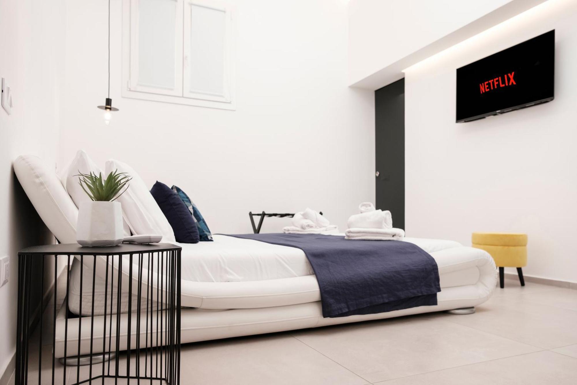 Pepoli Deluxe - Exclusive Apartment - Free Parking Trapani Ngoại thất bức ảnh