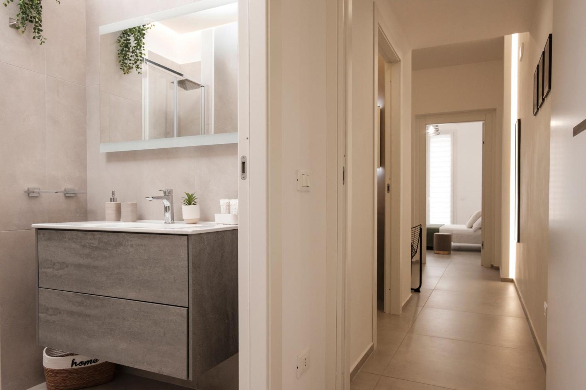 Pepoli Deluxe - Exclusive Apartment - Free Parking Trapani Ngoại thất bức ảnh