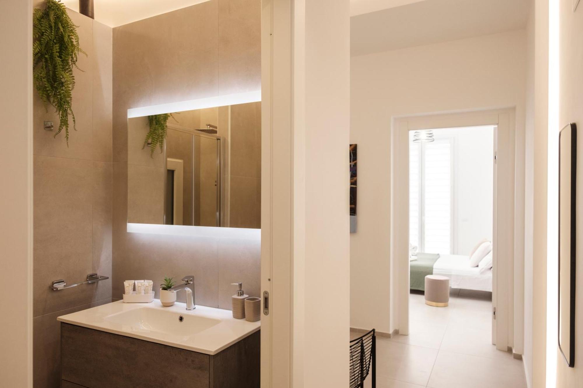 Pepoli Deluxe - Exclusive Apartment - Free Parking Trapani Ngoại thất bức ảnh